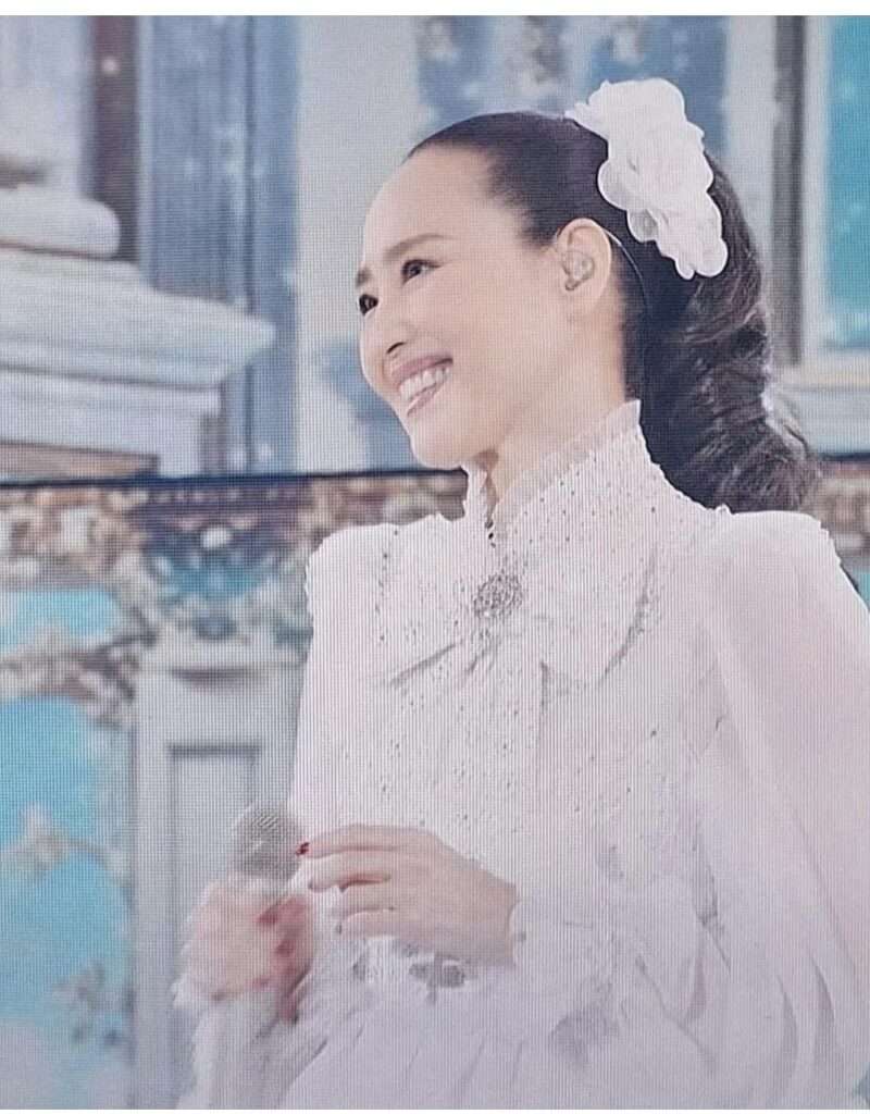 松田聖子紅白歌唱写真