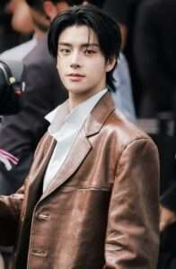 エンハイプンのジェイクの写真